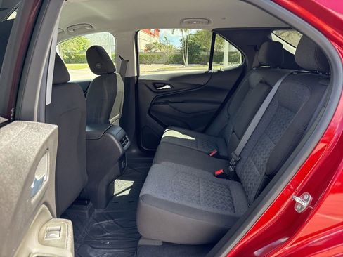 Used 2024 Chevrolet Equinox LT w/ LPO, Floor Liner Package image 19