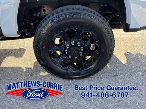 New 2026 Ford F250 Lariat w/ Black Appearance Package AWD/4WD image 16