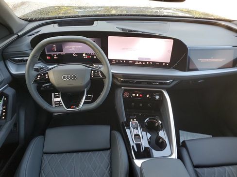 New 2026 Audi SQ5 Premium Plus AWD/4WD image 3