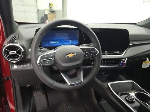New 2026 Chevrolet Equinox LT AWD/4WD image 13