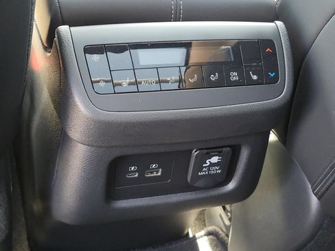 Used 2025 Nissan Pathfinder Platinum w/ Cargo Package FWD image 21