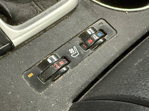 Used 2018 Toyota Highlander Limited image 8