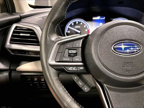 Used 2023 Subaru Forester Limited AWD/4WD image 11