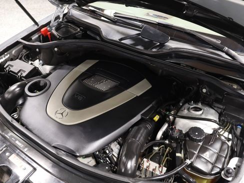 Used 2009 Mercedes-Benz ML 550 4MATIC image 17