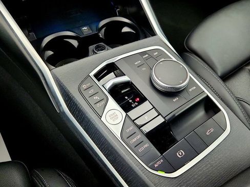 Used 2025 BMW 430i Convertible image 17