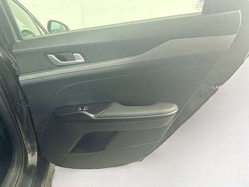 Used 2025 Kia K5 LXS FWD image 30