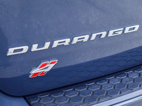 Used 2018 Dodge Durango SRT w/ Technology Group AWD/4WD image 28