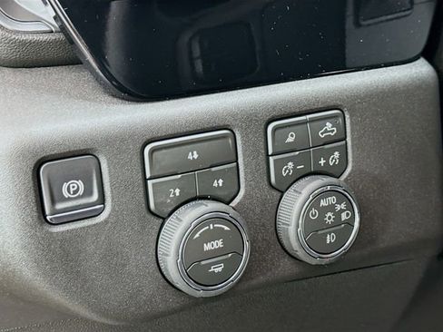 New 2026 Chevrolet Silverado 3500 LT w/ All Star Edition image 12