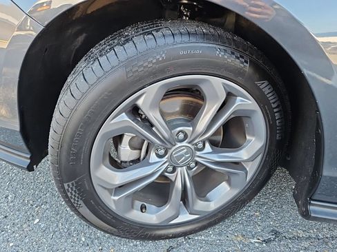 Used 2024 Honda Accord EX image 31