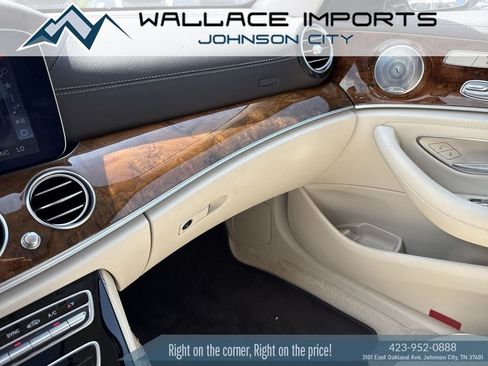 Used 2018 Mercedes-Benz E 300 4MATIC image 24