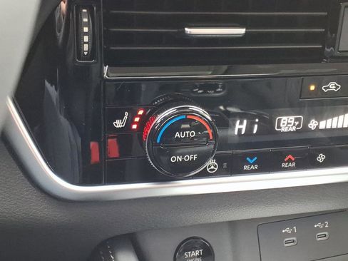 New 2026 Nissan Rogue Platinum w/ Platinum Premium Package image 9