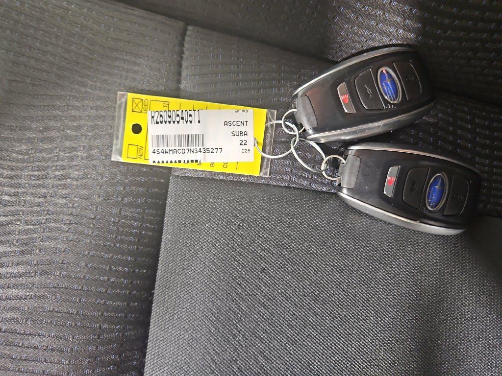 Used 2022 Subaru Ascent Premium w/ Convenience Package AWD/4WD image 28