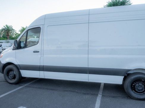 New 2025 Mercedes-Benz Sprinter 2500 image 5