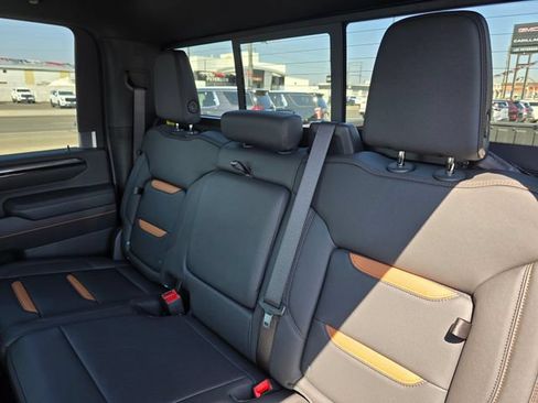 New 2026 GMC Sierra 2500 AT4 w/ AT4 Premium Plus Package AWD/4WD image 16