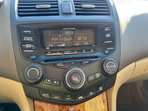 Used 2005 Honda Accord EX-L image 20