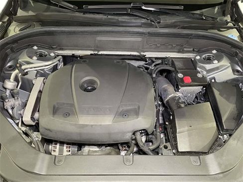 Used 2021 Volvo XC60 T5 Inscription w/ Protection Package Premier image 20