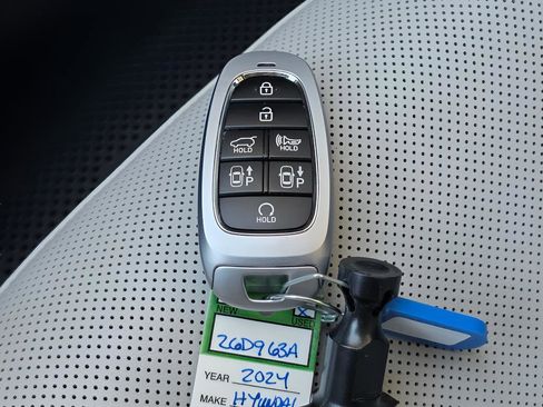 Certified 2024 Hyundai Tucson Limited image 37