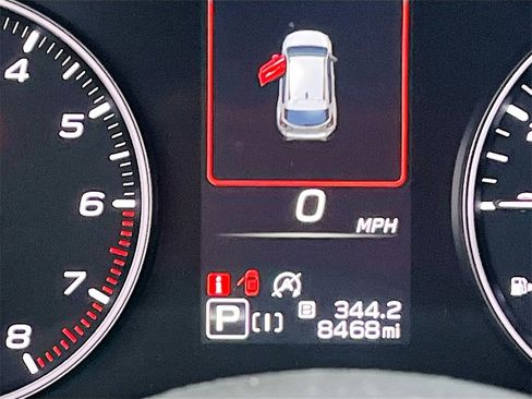 Used 2024 Subaru Crosstrek 2.5i Limited w/ Popular Package #4A image 12