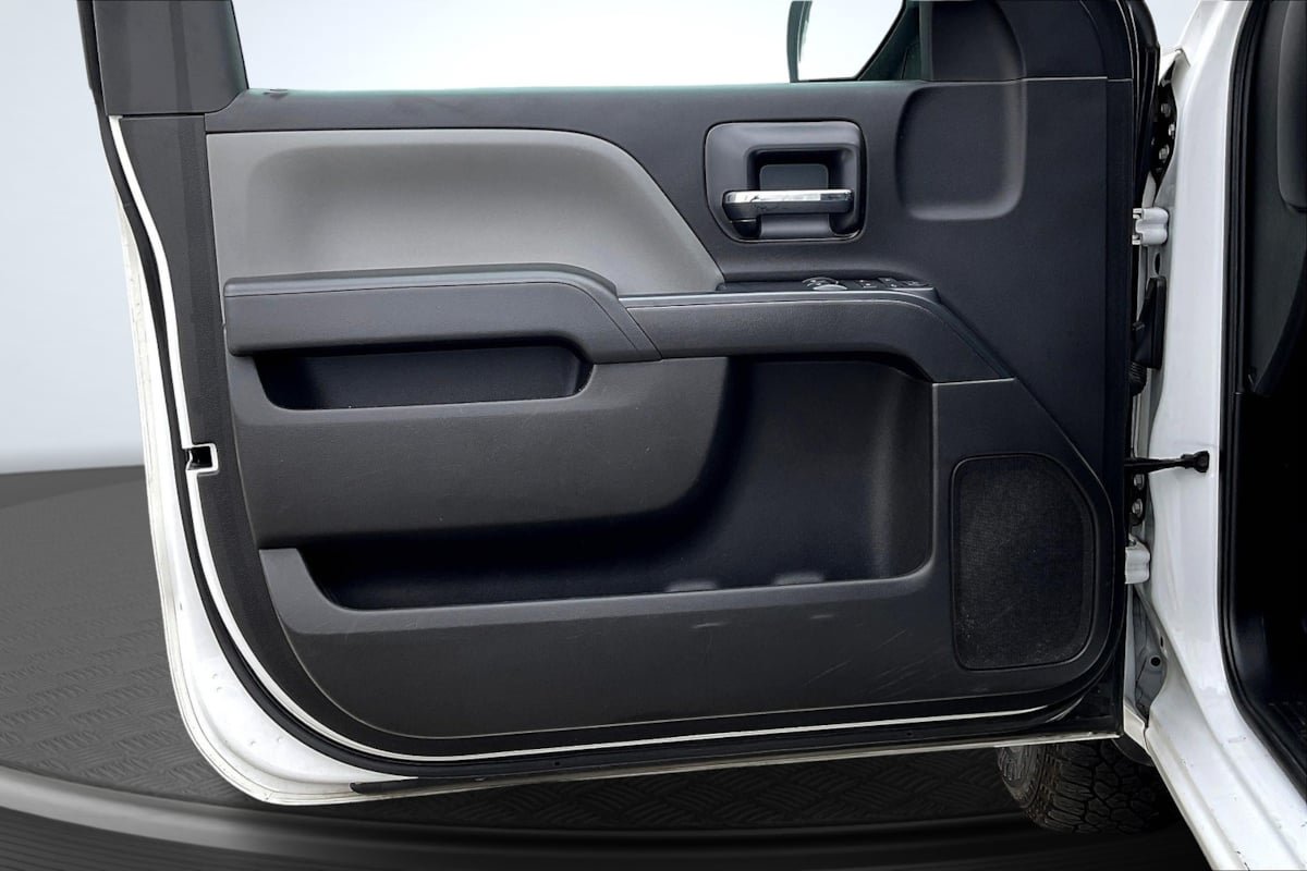 Used 2018 GMC Sierra 1500 2WD Regular Cab image 19