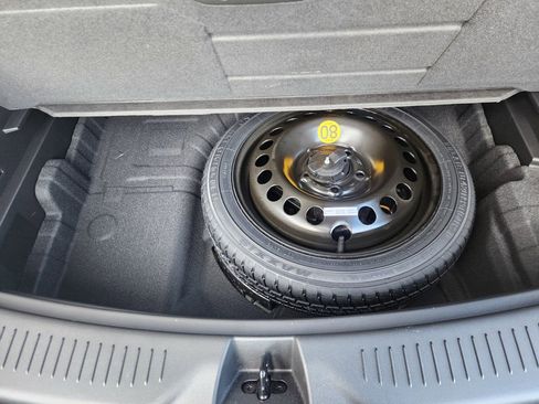 Certified 2025 Buick Encore GX Sport Touring w/ Comfort Package image 14