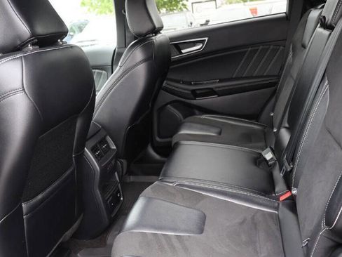 Used 2020 Ford Edge ST w/ Equipment Group 401A AWD/4WD image 17