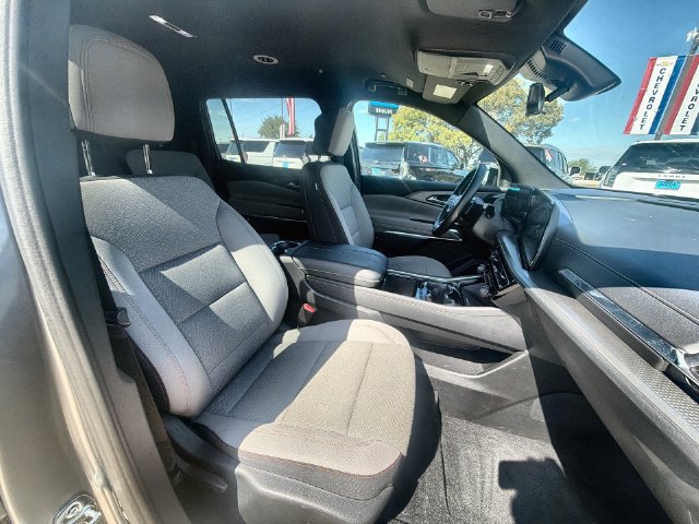 Used 2026 Chevrolet Traverse LT w/ Driver Confidence Package FWD image 27