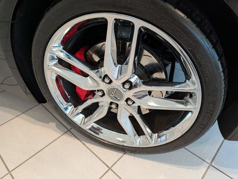 Used 2014 Chevrolet Corvette Stingray Convertible w/ 3LT Preferred Equipment Group RWD image 21