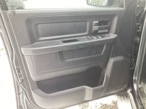 Used 2015 RAM 1500 Express image 11