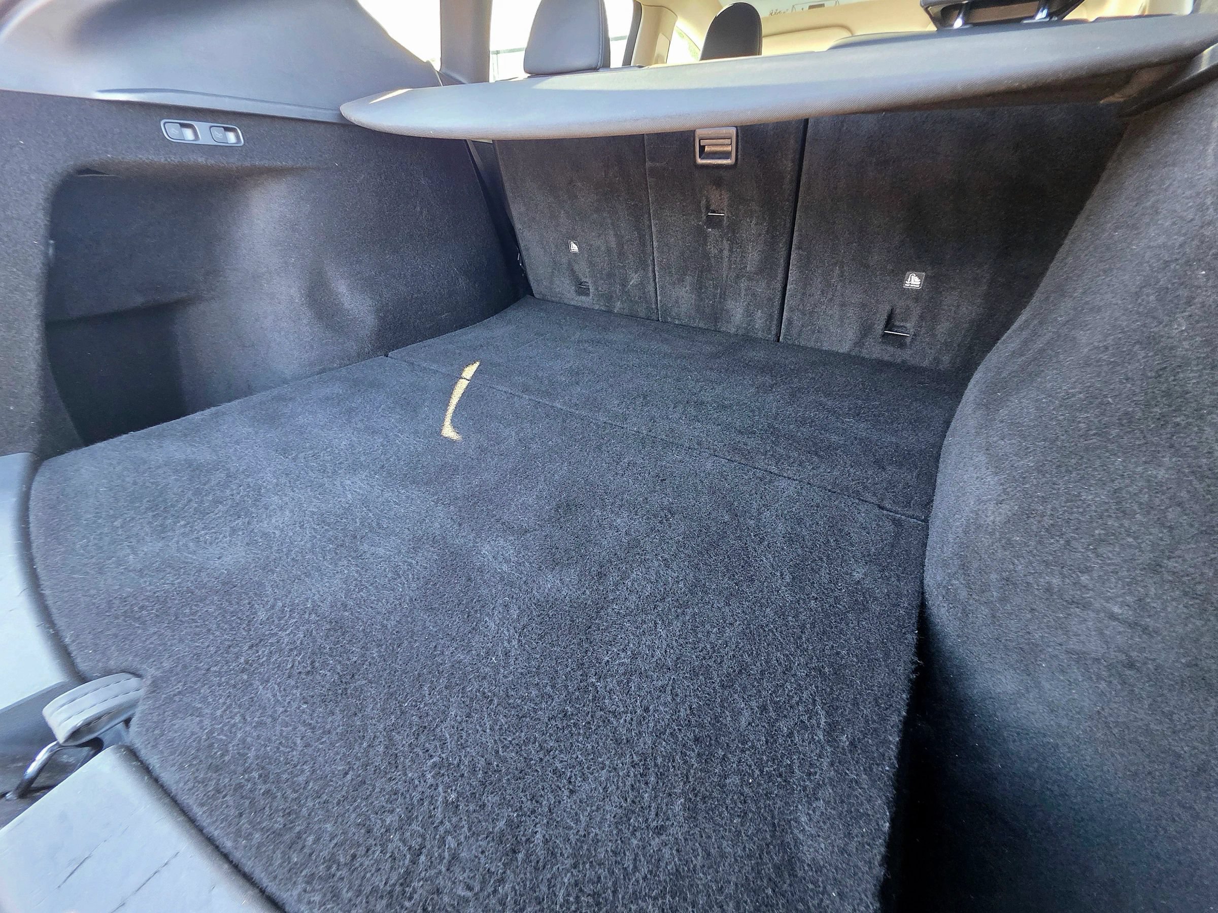 Used 2023 Tesla Model Y Long Range AWD/4WD image 63