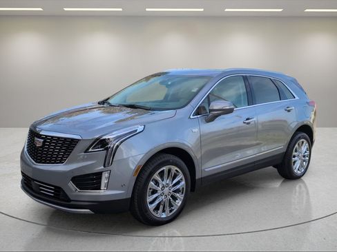 New 2026 Cadillac XT5 Premium Luxury image 2