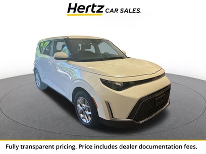 Used 2025 Kia Soul LX w/ LX Technology Package