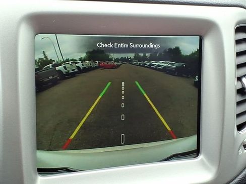 Used 2021 Jeep Compass Latitude AWD/4WD image 17