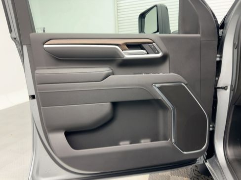 New 2026 Chevrolet Silverado 3500 LT w/ Trail Boss Package image 21