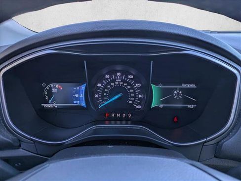 Used 2015 Ford Fusion Titanium image 12