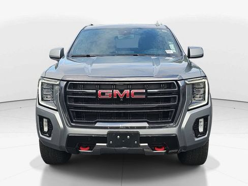 Used 2024 GMC Yukon AT4 w/ AT4 Premium Plus Package AWD/4WD image 8