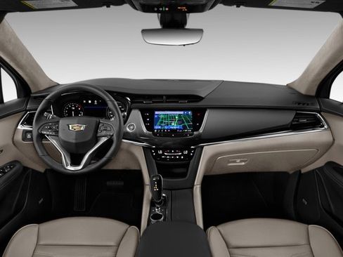 Used 2021 Cadillac XT6 Premium Luxury w/ Platinum Package image 3