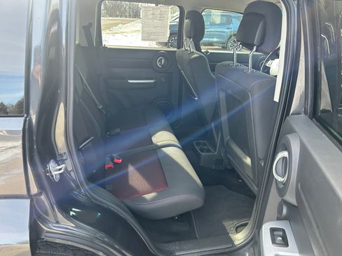 Used 2011 Dodge Nitro Detonator w/ Chrome Accents Group image 27