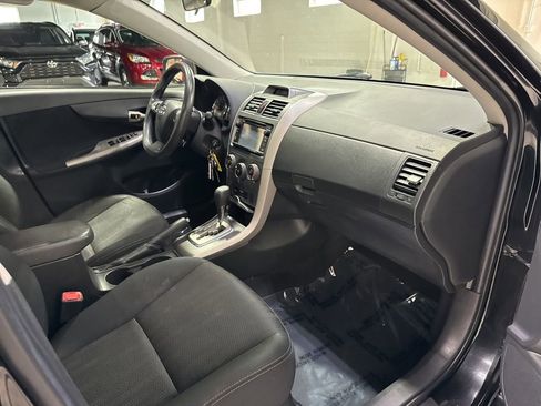 Used 2013 Toyota Corolla S w/ Premium Pkg FWD image 38