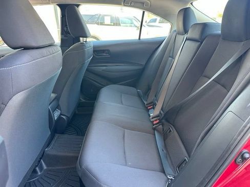 Used 2025 Toyota Corolla LE FWD image 15
