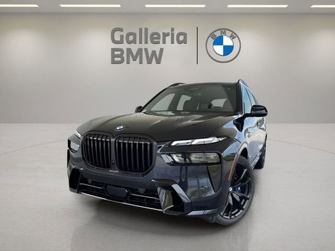 Certified 2026 BMW X7 xDrive40i w/ M Sport Package AWD/4WD image 1