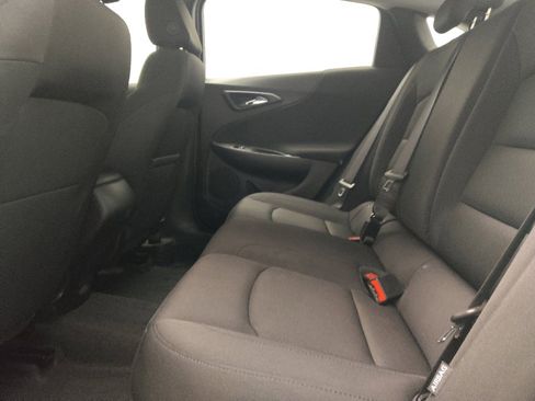 Used 2024 Chevrolet Malibu RS w/ LPO, Floor Liner Package FWD image 18