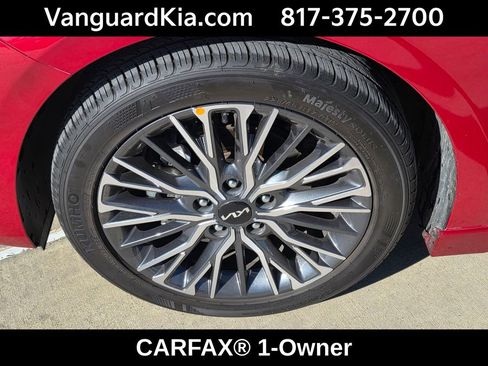 Certified 2024 Kia Forte GT-Line w/ GT-Line Premium Package image 33