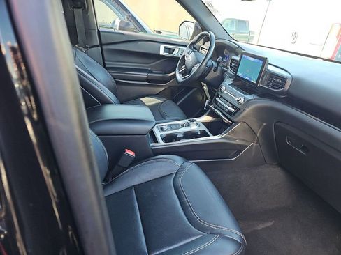 Used 2020 Ford Explorer ST image 15
