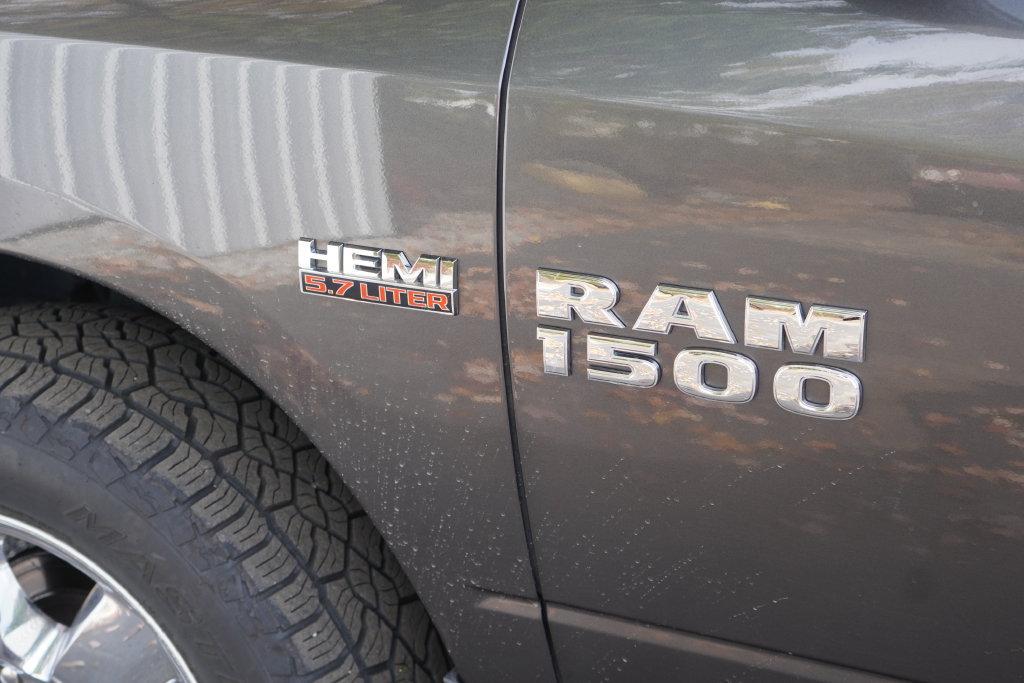 Used 2017 RAM 1500 Big Horn AWD/4WD image 12