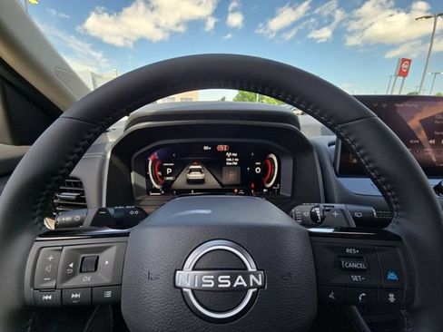 New 2026 Nissan Rogue Platinum AWD/4WD image 25
