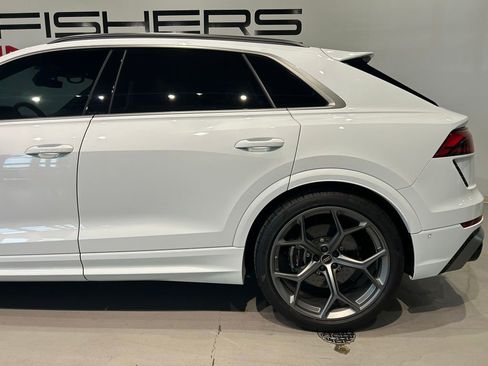 Used 2025 Audi RS Q8 performance AWD/4WD image 4