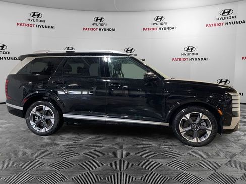 New 2026 Hyundai Palisade Limited image 3