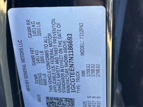 Used 2022 Chevrolet Colorado ZR2 image 36