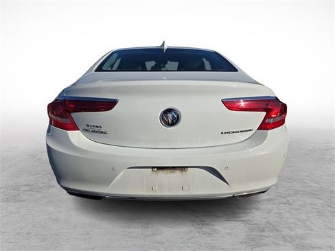 Used 2017 Buick LaCrosse Premium image 5