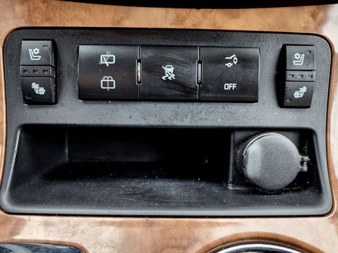 Used 2009 Buick Enclave CXL w/ Entertainment Package #4 image 13